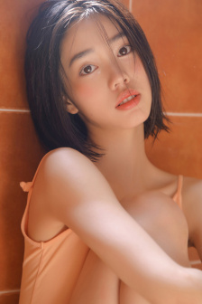 按在玻璃窗前C